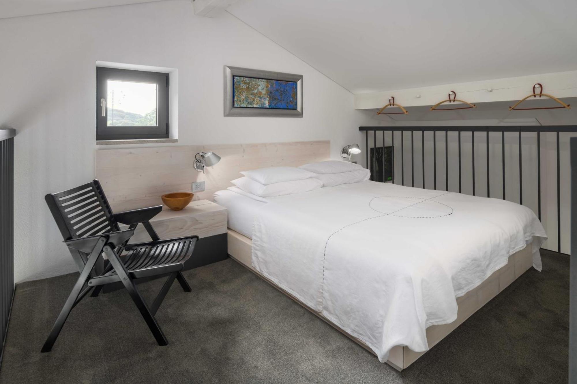 Villa Artes With Free Hot Tub & Sauna Branik Buitenkant foto