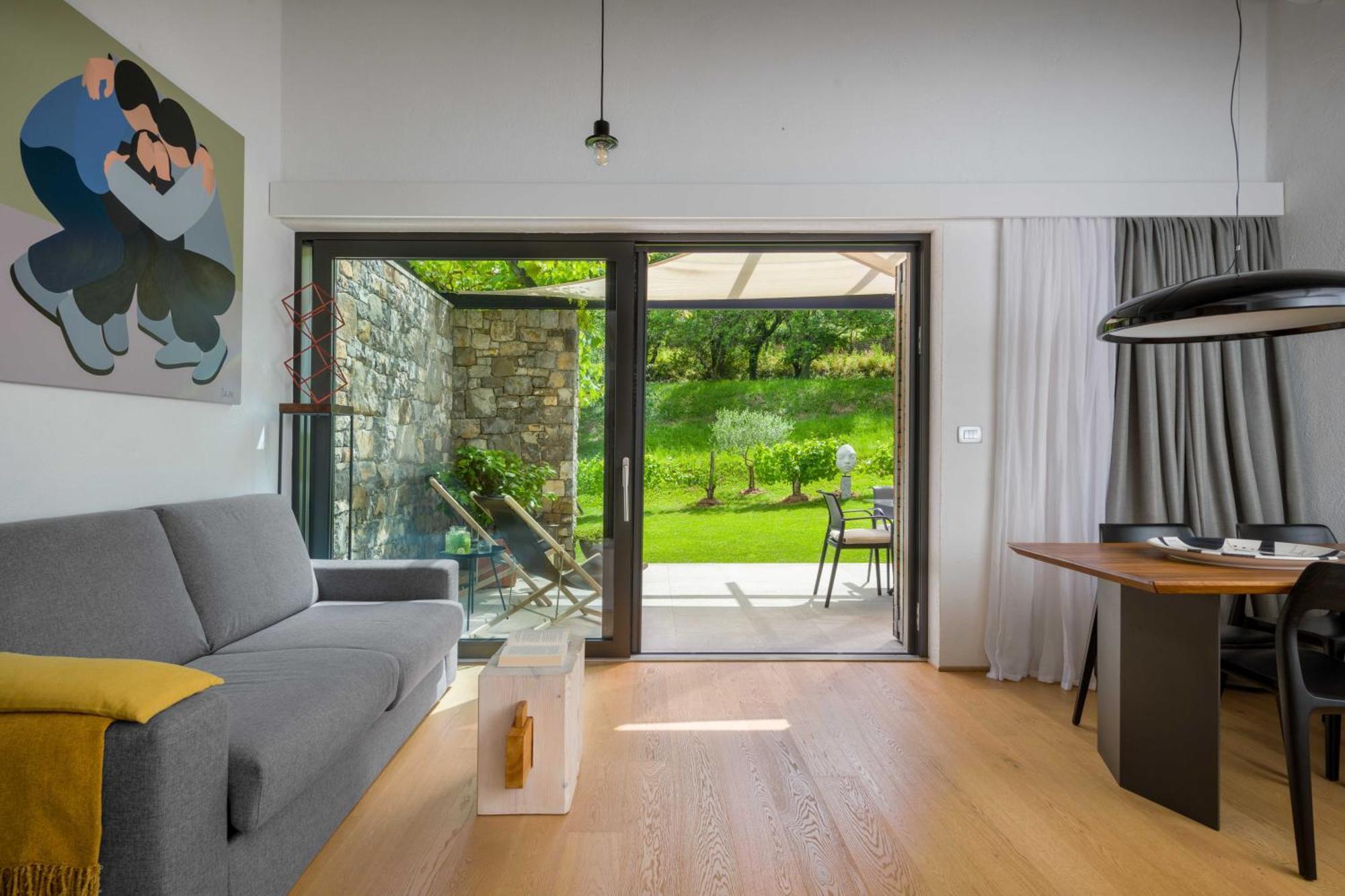 Villa Artes With Free Hot Tub & Sauna Branik Buitenkant foto